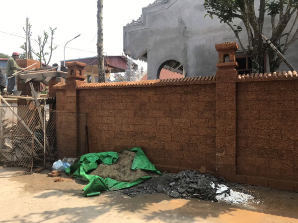 Công trình tường đá ong tại Hưng Yên