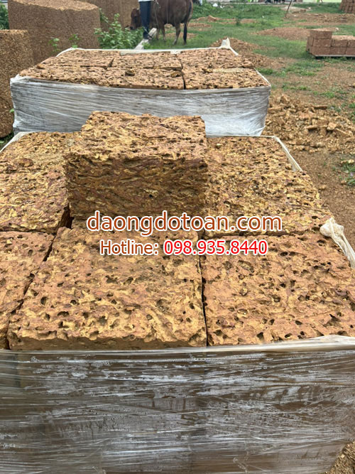 báo giá gạch đá ong 2024