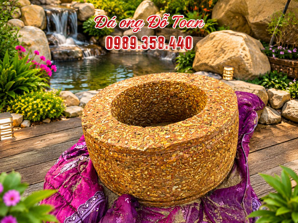 Giếng đ&aacute; ong gia đ&igrave;nh